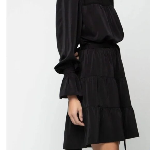 Oak + Fort Women's Long Sleeve High Neck Black Tiered Dress- Size XS- New! - Picture 14 of 15